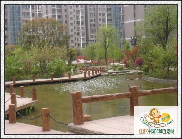 写字楼 商铺 商场 广告