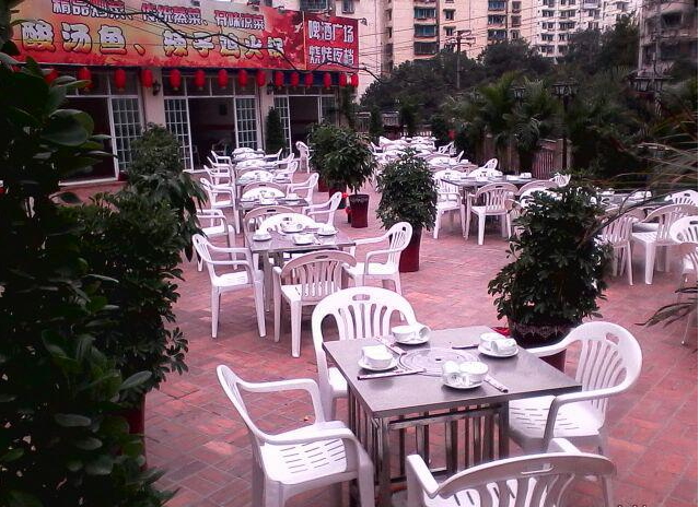 写字楼 商铺 商场 广告