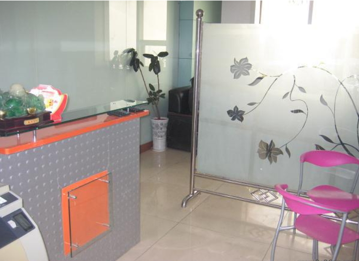 写字楼 商铺 商场 广告