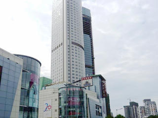 写字楼 商铺 商场 广告